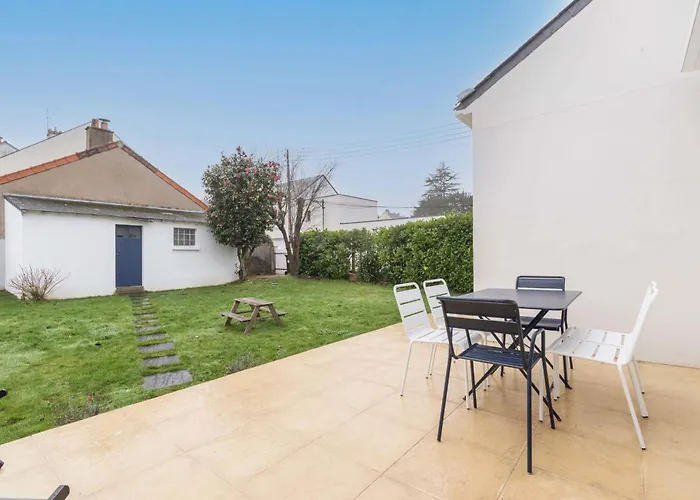 L'authentique - 600m - Piscine *